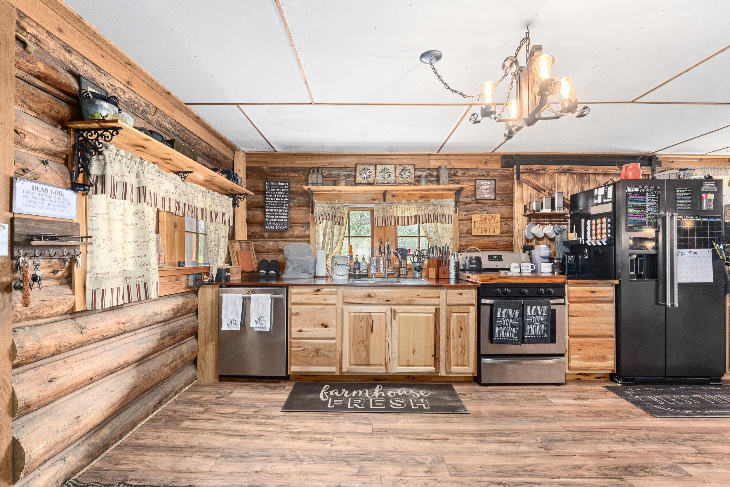 4045 Deer Creek Road Valley, WA 99181 - Photo 5 of 44