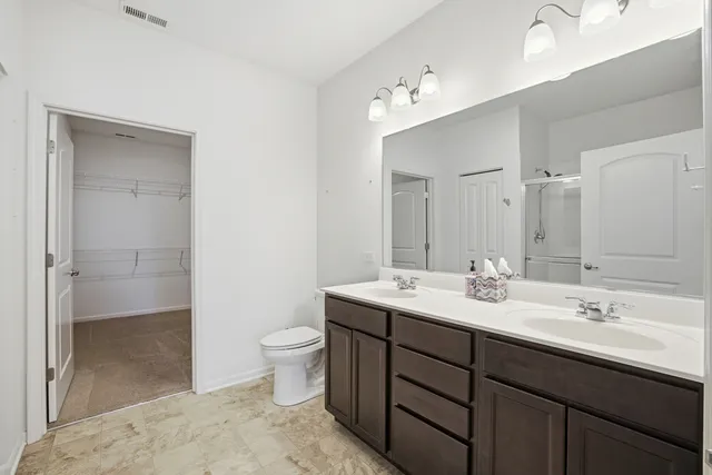 $305,000 | 1838 Southern Circle, Unit 1838, Pingree Grove, IL 60140