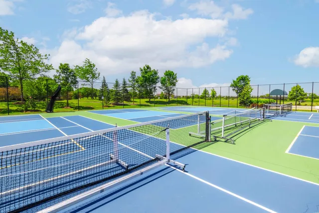 $305,000 | 1838 Southern Circle, Unit 1838, Pingree Grove, IL 60140