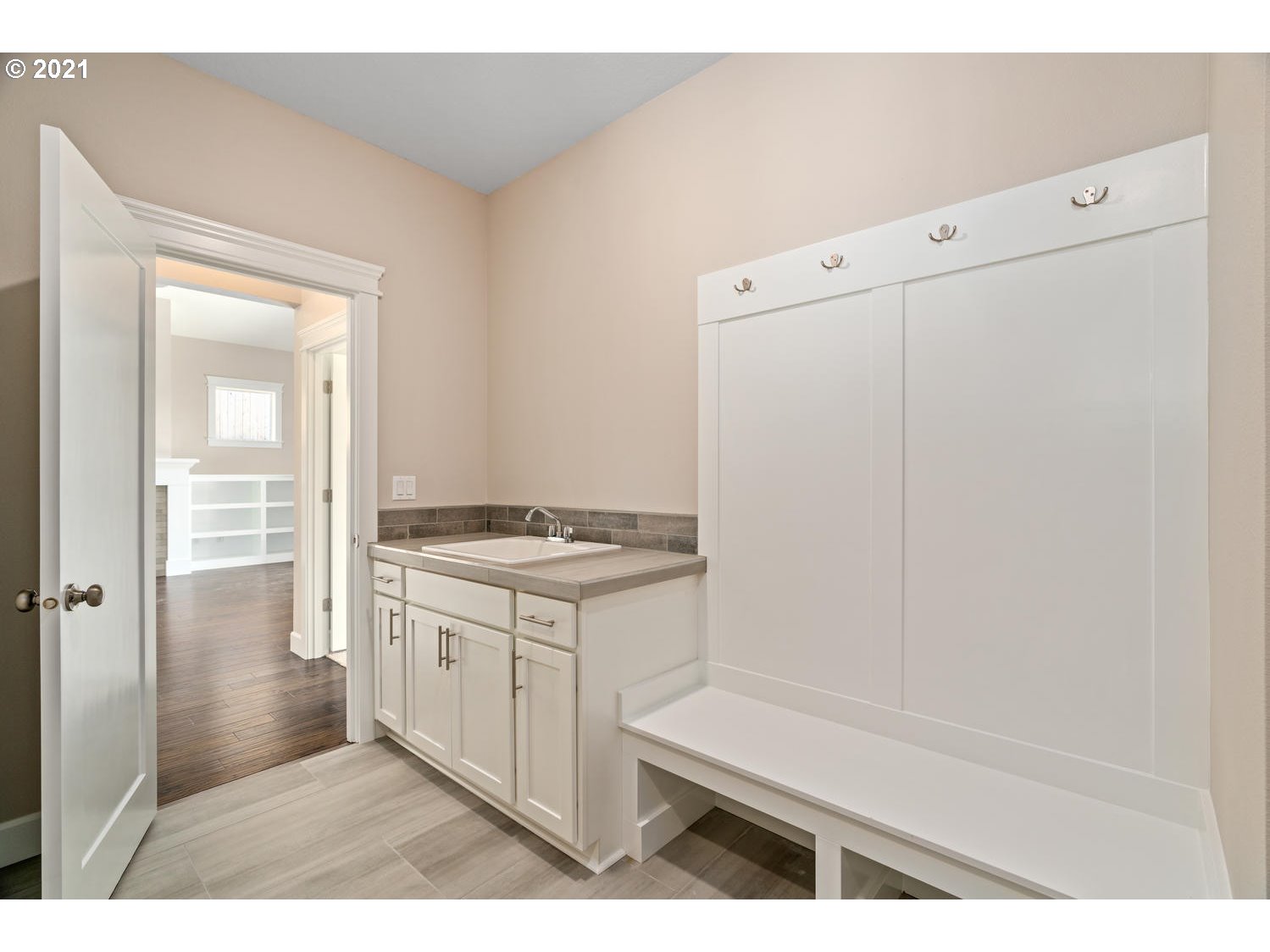18550 Tryon Way Gladstone, OR 97027 - Photo 15 of 21 Gallery Image 15