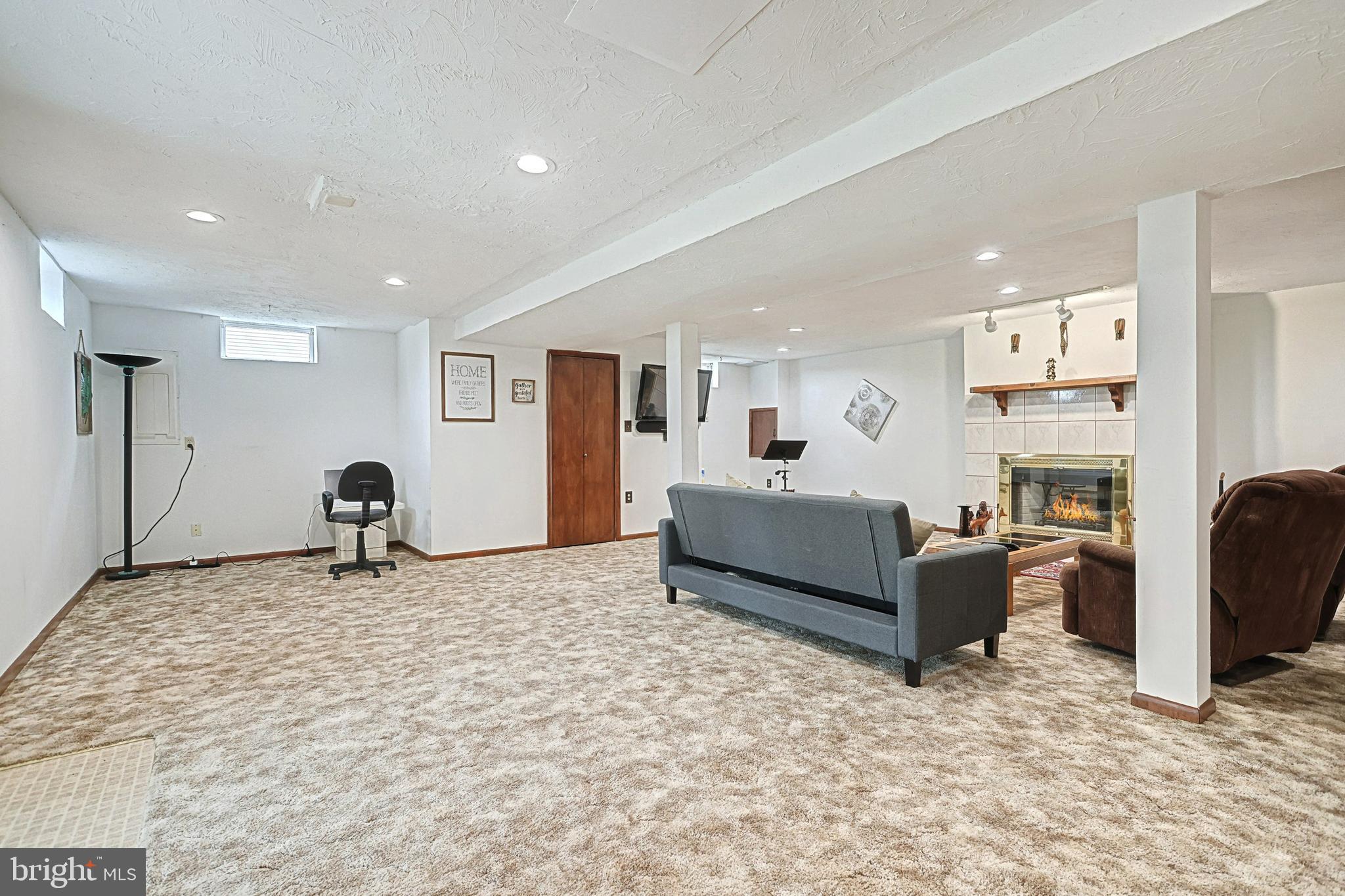 2777 Ridings Way York, PA 17408 - Photo 32 of 43 Gallery Image 32