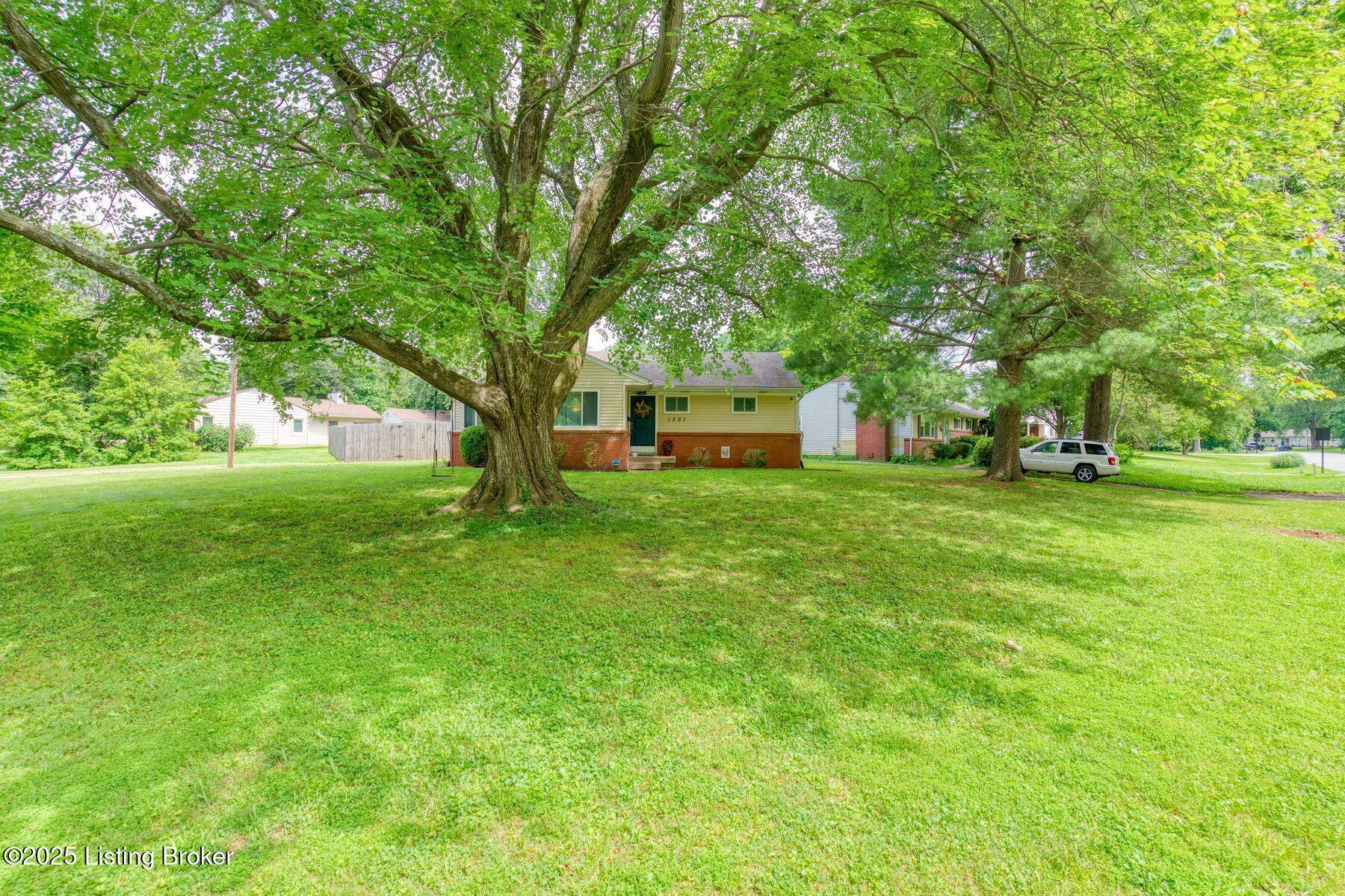 1301 Mark Trail Road Louisville, KY 40242 - Photo 39 of 42 photo_online_039