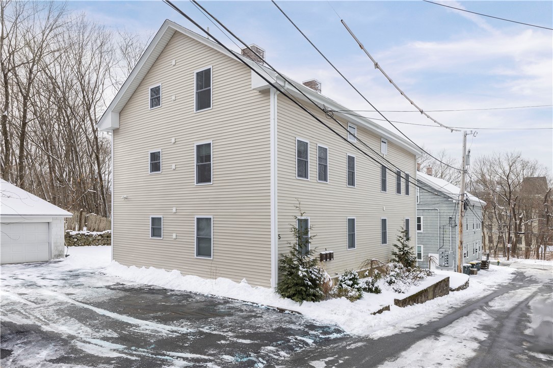 5 Hill Street, Unit 2 Smithfield, RI 02917 - Photo 22 of 22