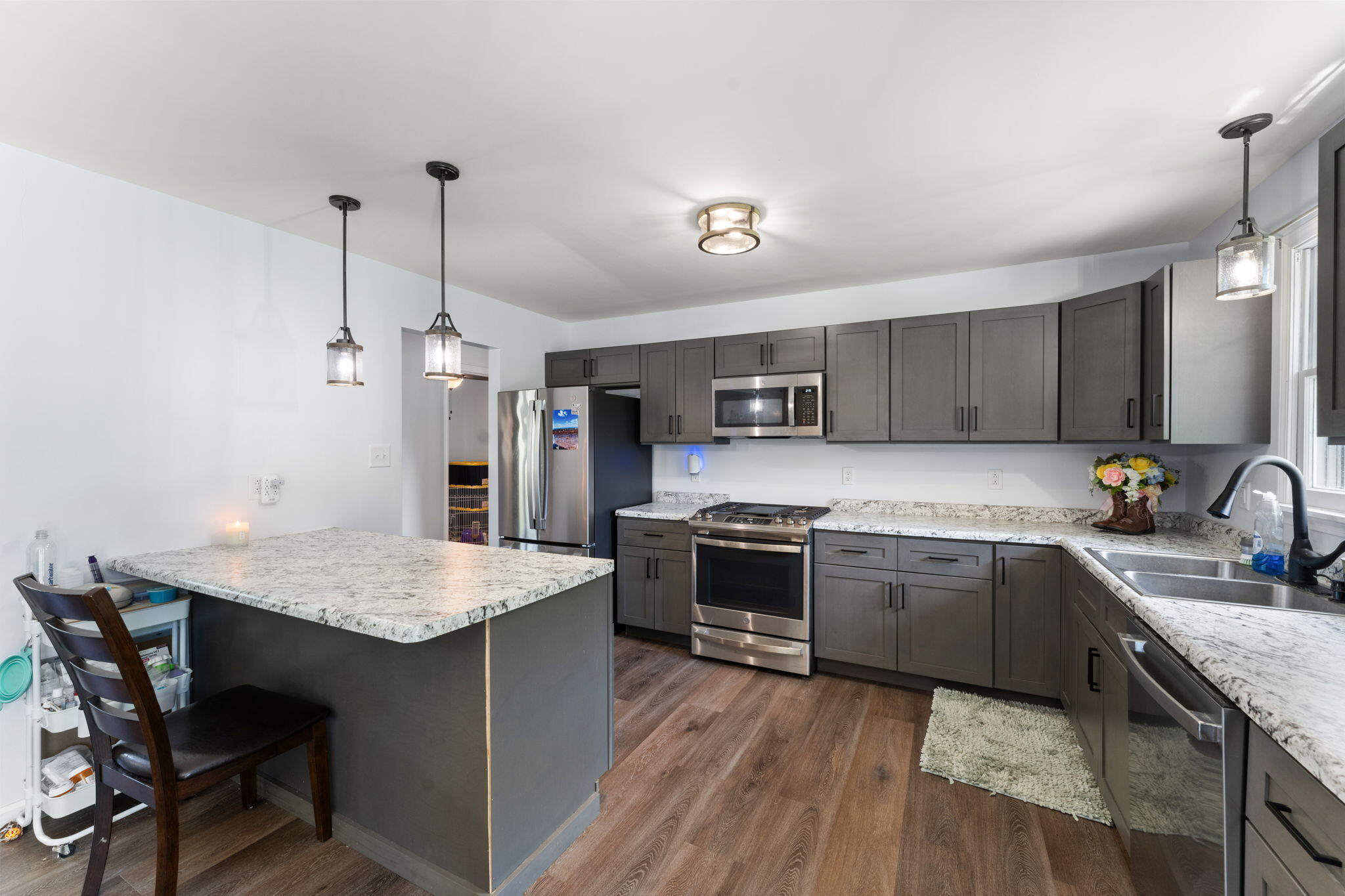 10370 North 477 East Demotte, IN 46310 - Photo 4 of 18 2048x1365