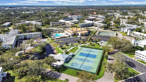 $1,375 | 2011 Australia Way West, Unit 36, Clearwater, FL 33763