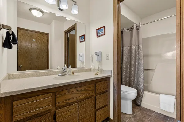$139,900 | 7741 Highway 42, Unit 213, Egg Harbor, WI 54209