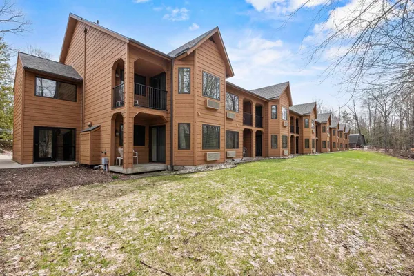 $139,900 | 7741 Highway 42, Unit 213, Egg Harbor, WI 54209