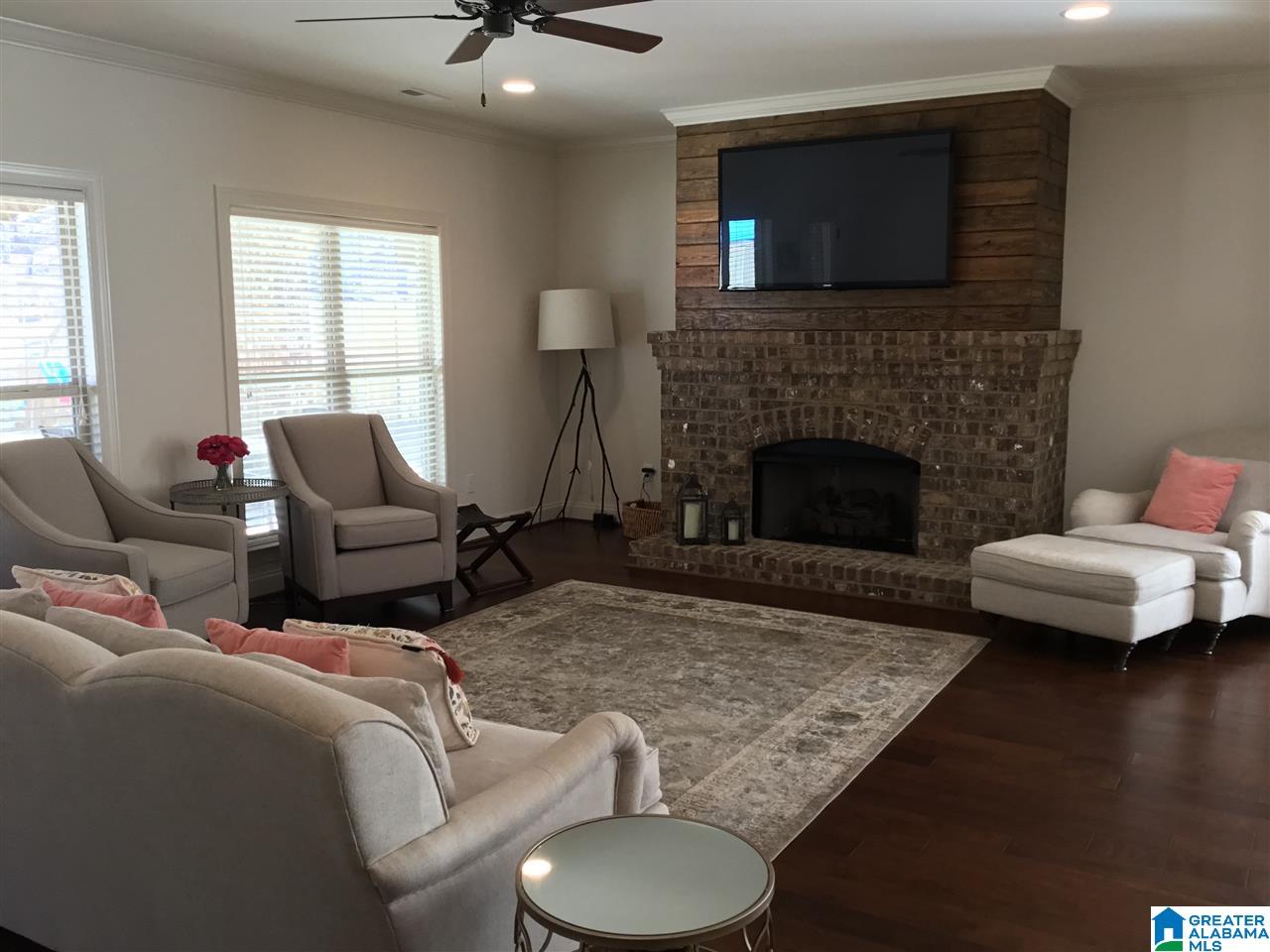 529 Kirkwall Circle Pelham, AL 35124 - Photo 6 of 43