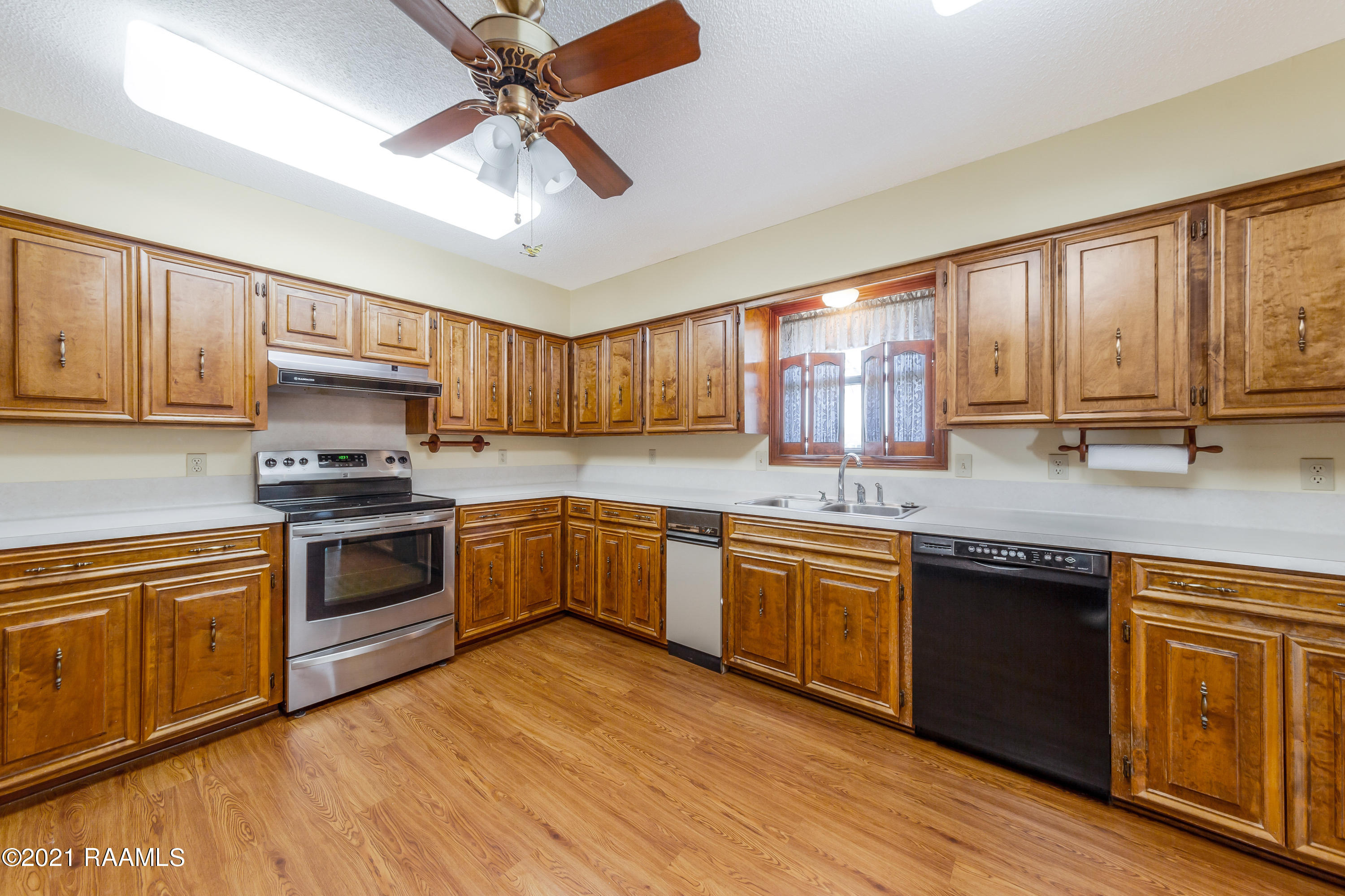 1024 Golden Grain Road Duson, LA 70529 - Photo 6 of 45