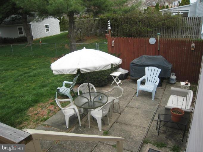 15416 Wembrough Street Silver Spring, MD 20905 - Photo 4 of 13 Patio