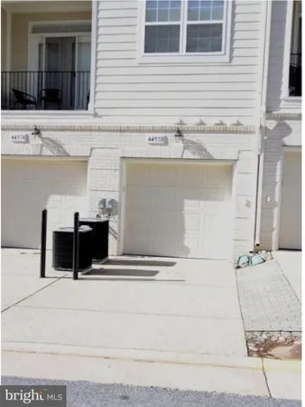 $3,150 | 4495 B Beacon Grove Circle, Fairfax, VA 22033