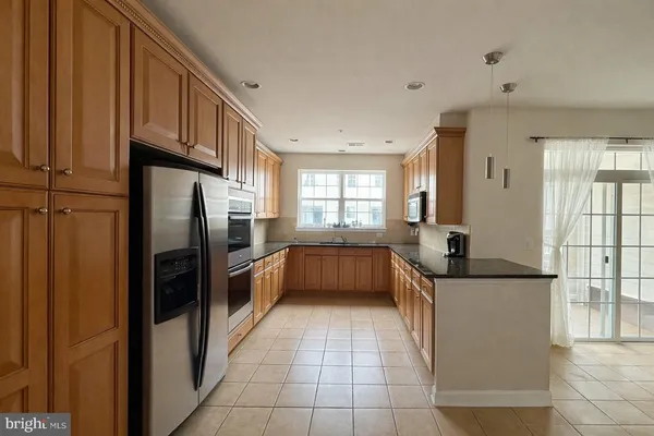 $3,150 | 4495 B Beacon Grove Circle, Fairfax, VA 22033