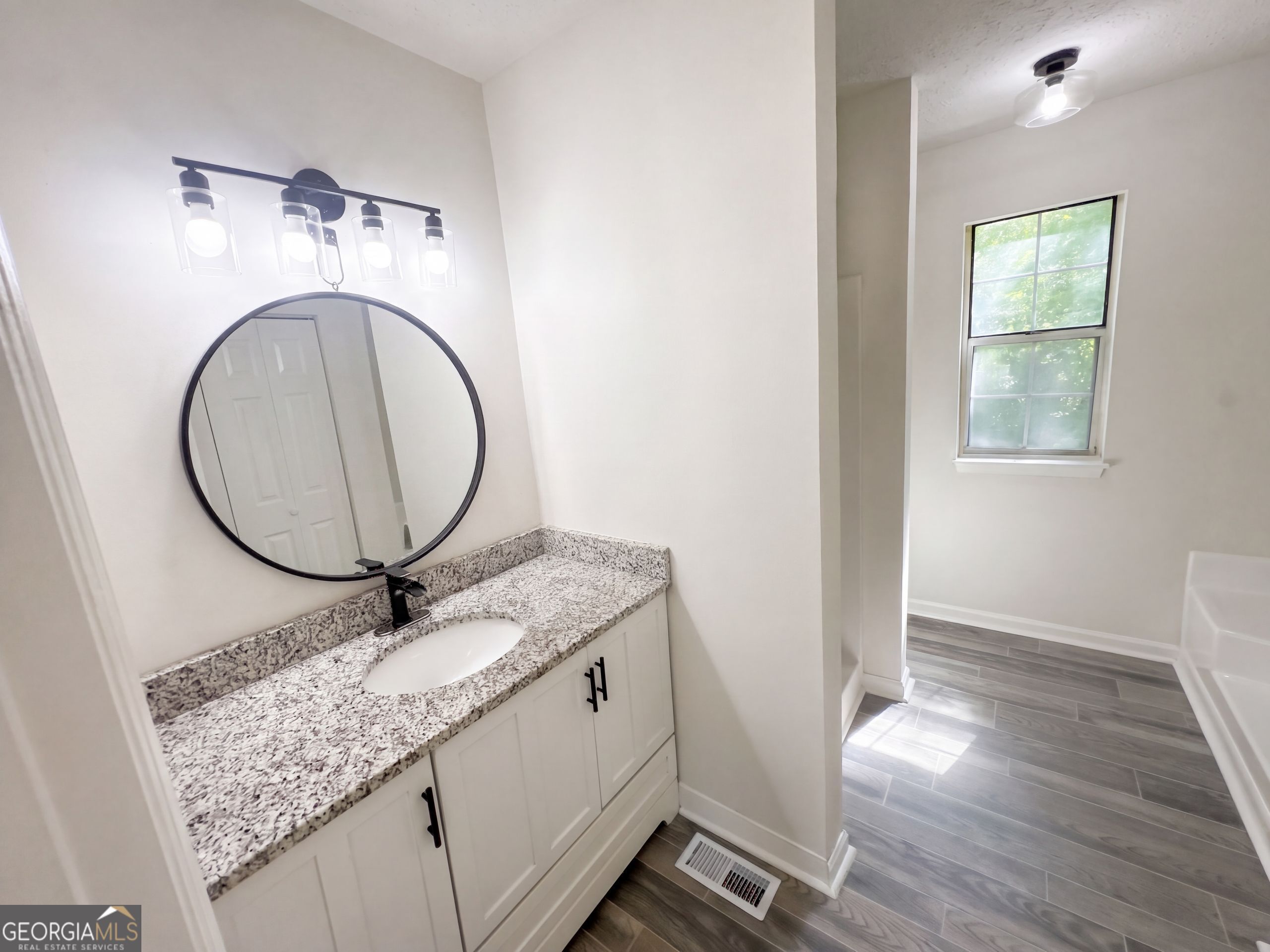 4389 Southvale Drive Decatur, GA 30034 - Photo 14 of 59 Gallery Image 14