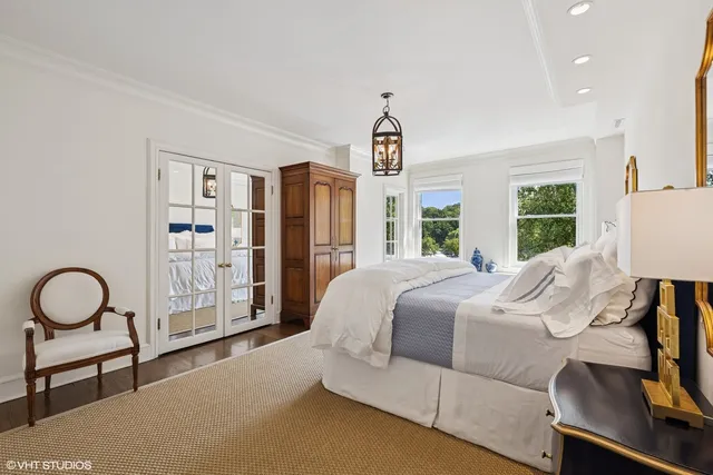 $1,065,000 | 3500 North Lake Shore Drive, Unit 3C, Chicago, IL 60657