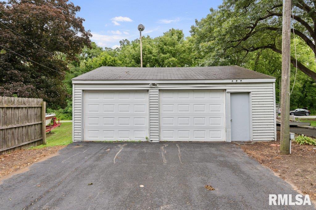 21116 River Road North Cordova, IL 61242 - Photo 14 of 44