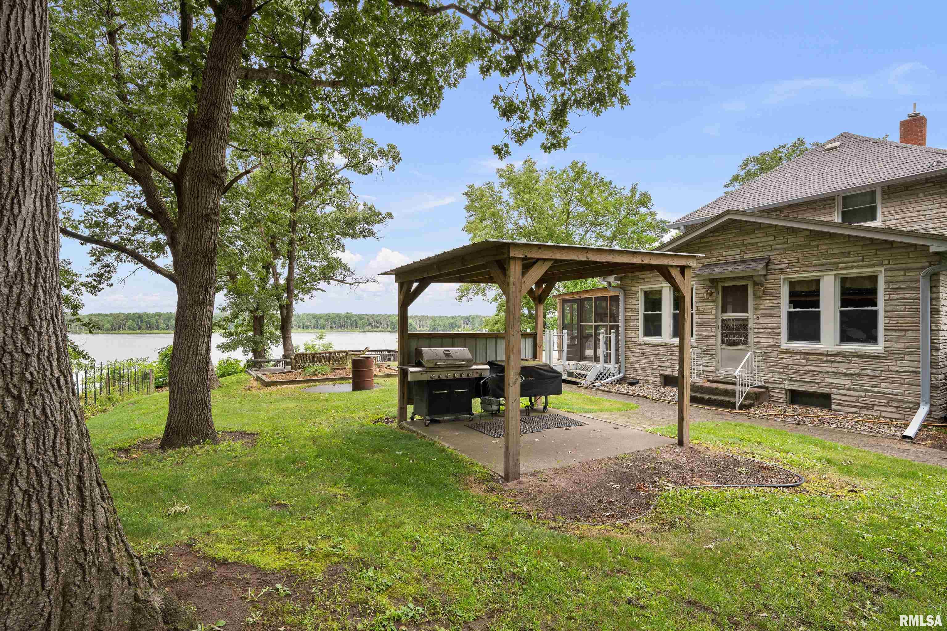 21116 River Road North Cordova, IL 61242 - Photo 21 of 44