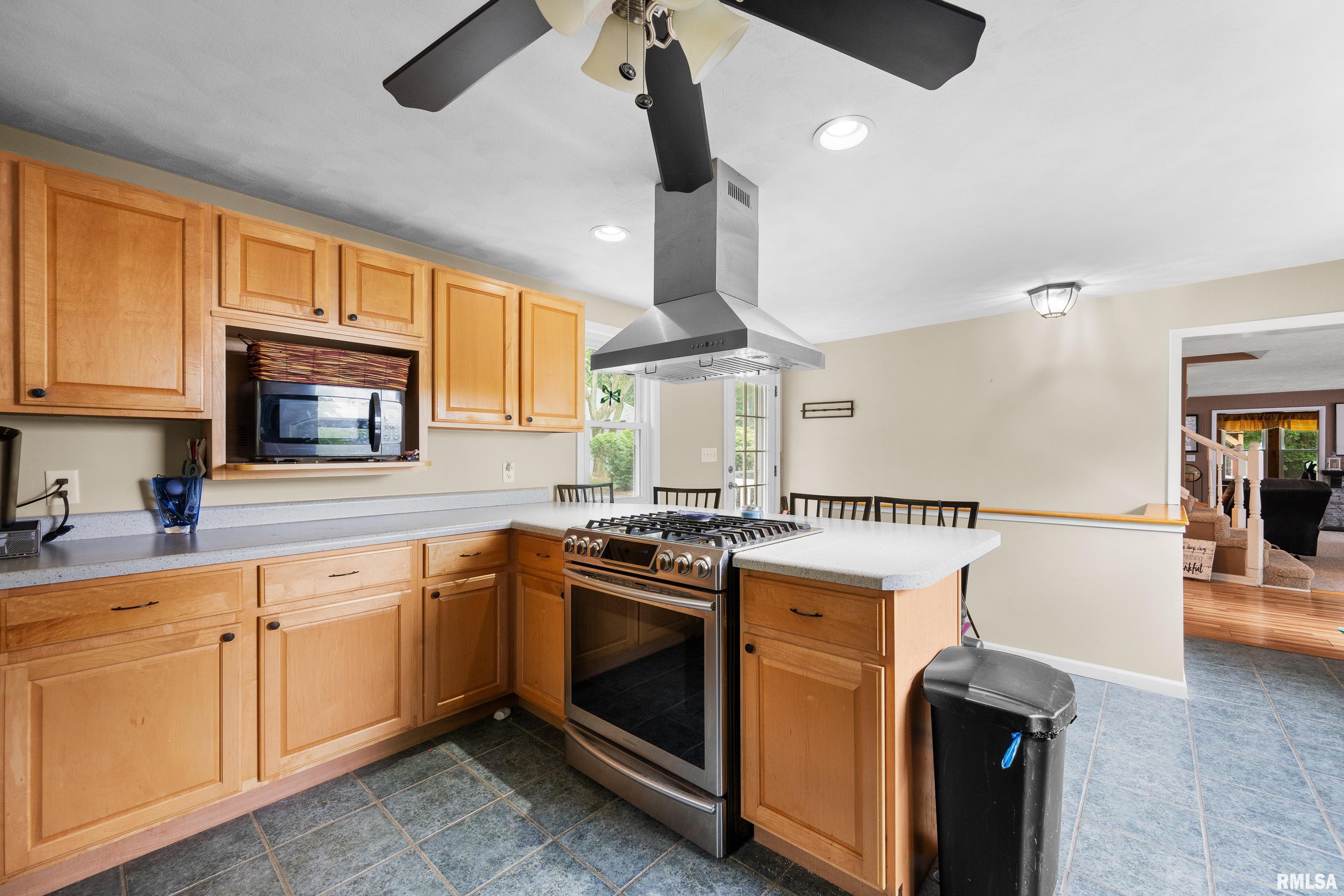 21116 River Road North Cordova, IL 61242 - Photo 26 of 44