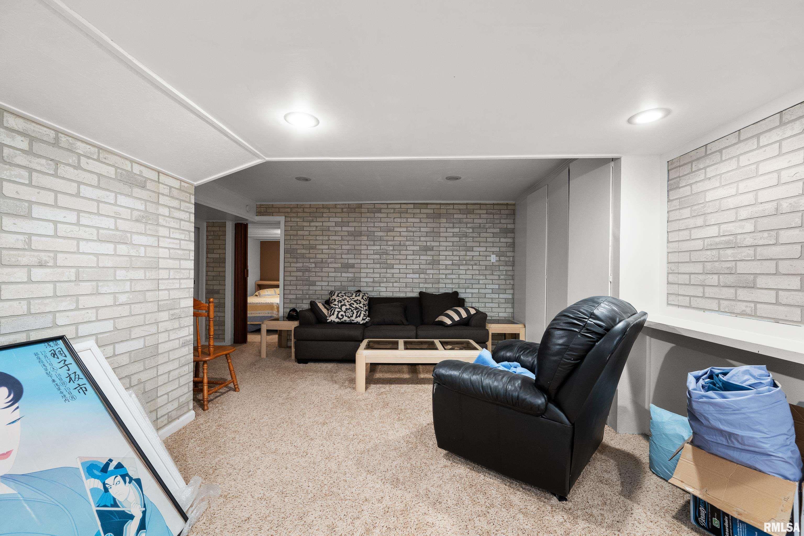 21116 River Road North Cordova, IL 61242 - Photo 35 of 44