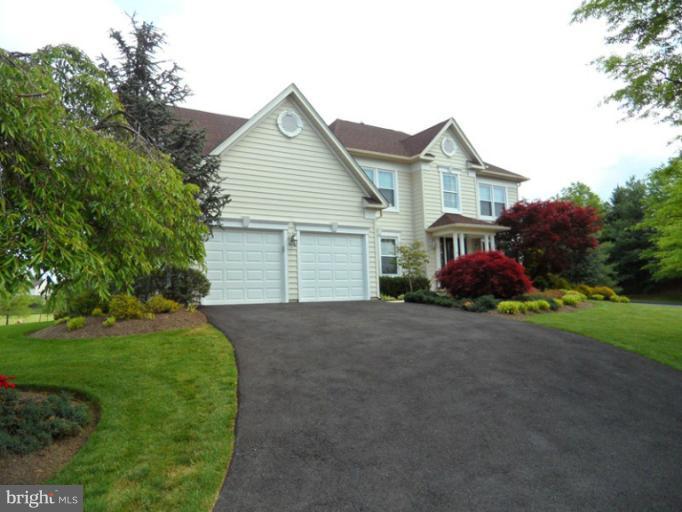 6101 Spring Meadow Lane Frederick, MD 21701 - Photo 13 of 18 DRIVE UP