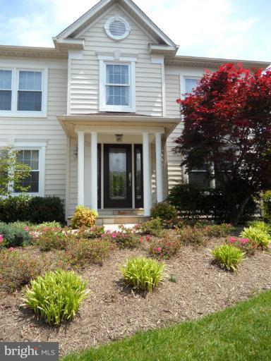 6101 Spring Meadow Lane Frederick, MD 21701 - Photo 9 of 18 WELCOMING DOOR
