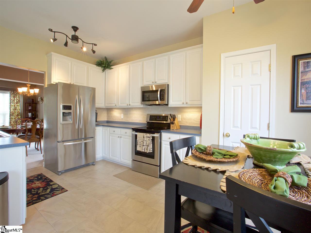 2 Tallin Court Greenville, SC 29607 - Photo 9 of 26 Gallery Image 9