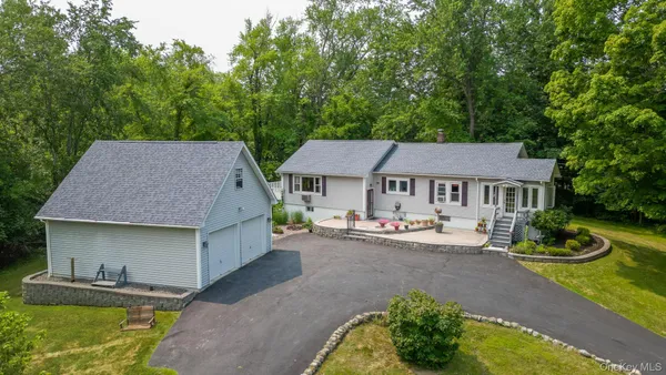 $449,900 | 3253 Highway 52, Pine Bush, NY 12566