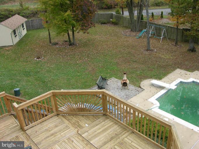 8801 Talbert Road Lorton, VA 22079 - Photo 17 of 24 Exterior #3