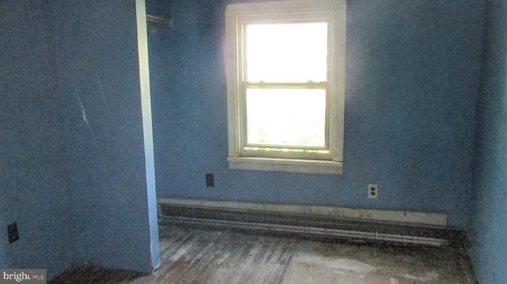 815 Seneca Park Road Middle River, MD 21220 - Photo 7 of 19 BEDROOM