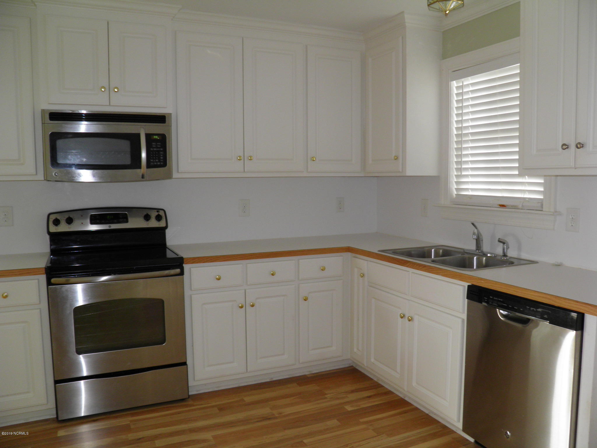 7204 Sunflower Road Rocky Mount, NC 27804 - Photo 7 of 23 Kitchen