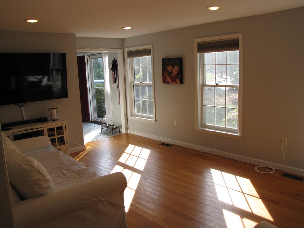 81 Stonegate Road, Unit 81 Chelmsford, MA 01824 - Photo 10 of 30 Gallery Image 10