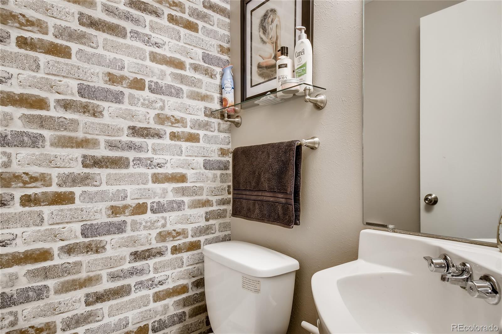 2231 South Decatur Street Denver, CO 80219 - Photo 10 of 21 Gallery Image 10