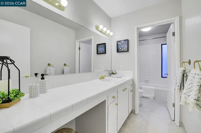 $479,000 | 2133 Donald Drive, Unit 9, Moraga, CA 94556