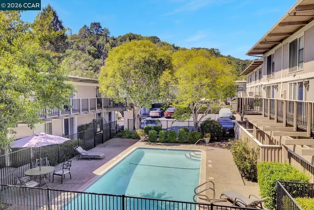$479,000 | 2133 Donald Drive, Unit 9, Moraga, CA 94556