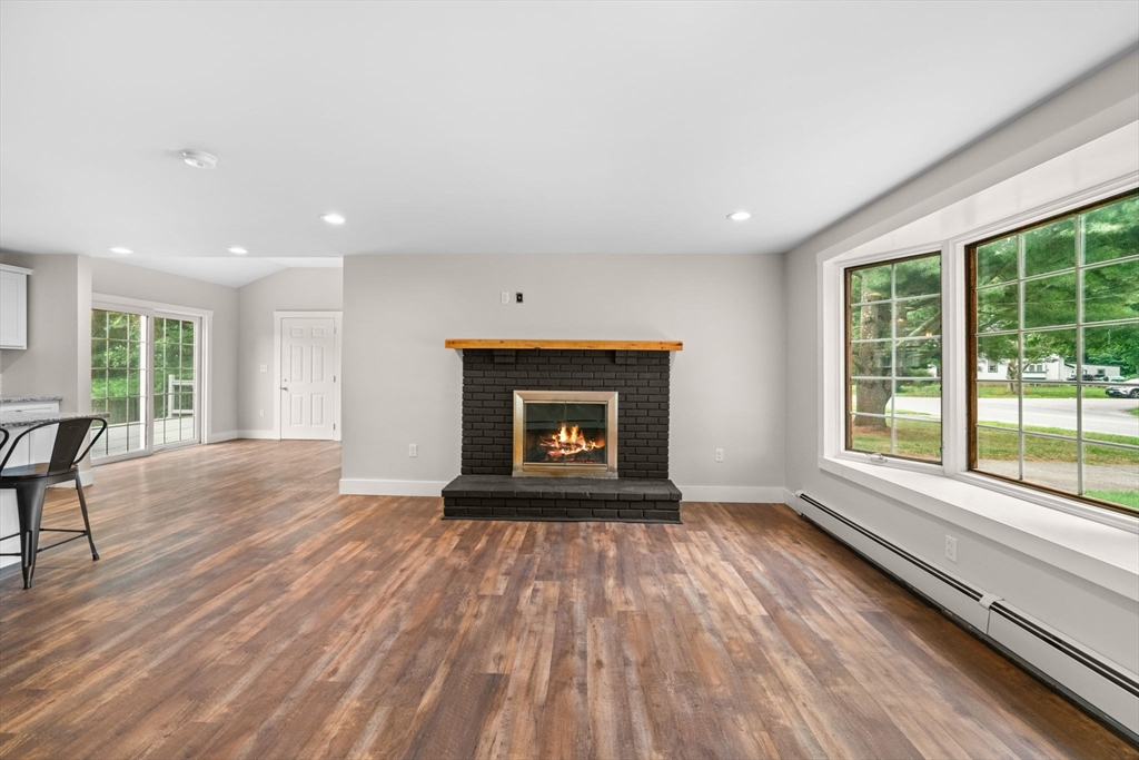 135 Stevens Road Swansea, MA 02777 - Photo 8 of 38 Gallery Image 8