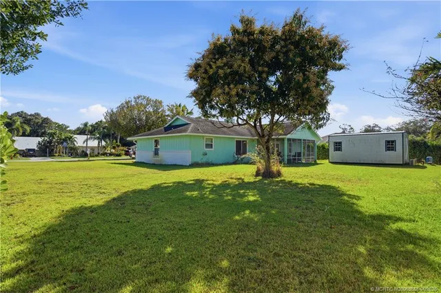 $519,000 | 2905 Southeast Glasgow Drive, Stuart, FL 34997