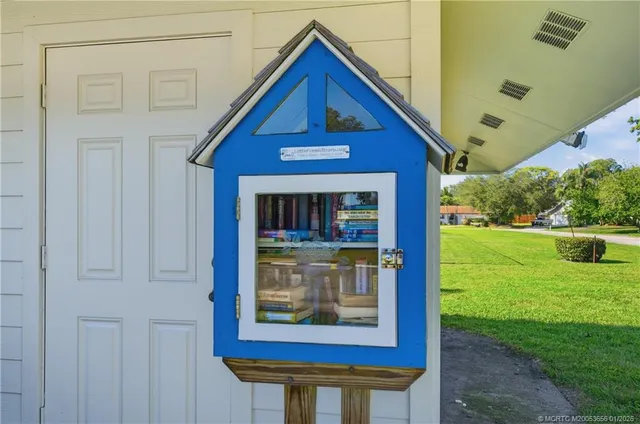 $519,000 | 2905 Southeast Glasgow Drive, Stuart, FL 34997