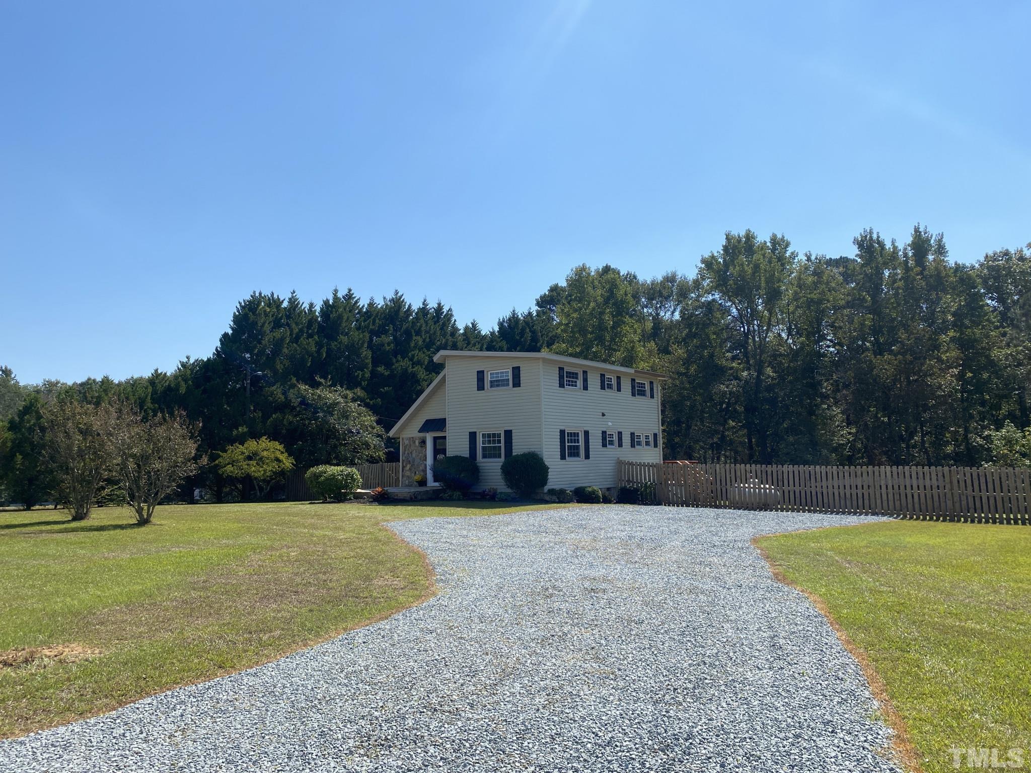 7613 Elevation Road Benson, NC 27504 - Photo 3 of 26