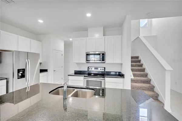 $2,600 | 11532 Woodleaf Drive, Lakewood Ranch, FL 34211