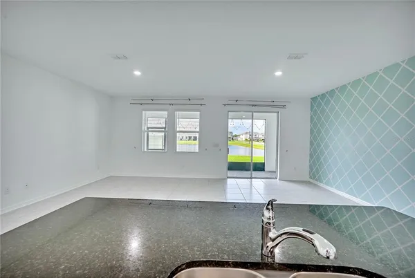 $2,600 | 11532 Woodleaf Drive, Lakewood Ranch, FL 34211