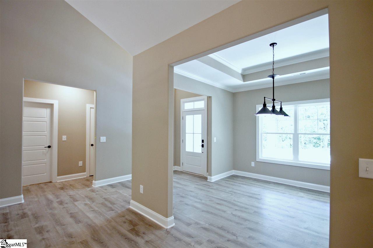 6550 Tanner Road Taylors, SC 29687 - Photo 5 of 35 Gallery Image 5