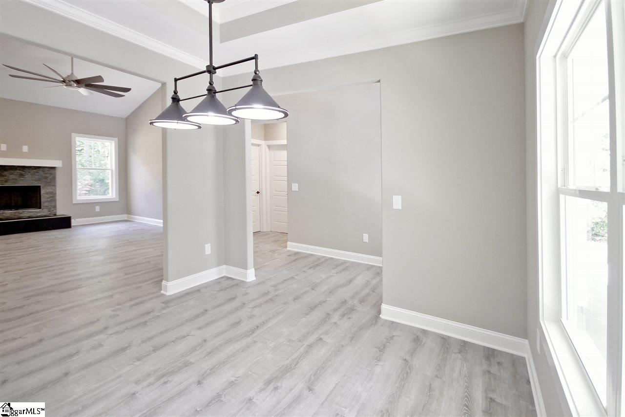 6550 Tanner Road Taylors, SC 29687 - Photo 7 of 35 Gallery Image 7