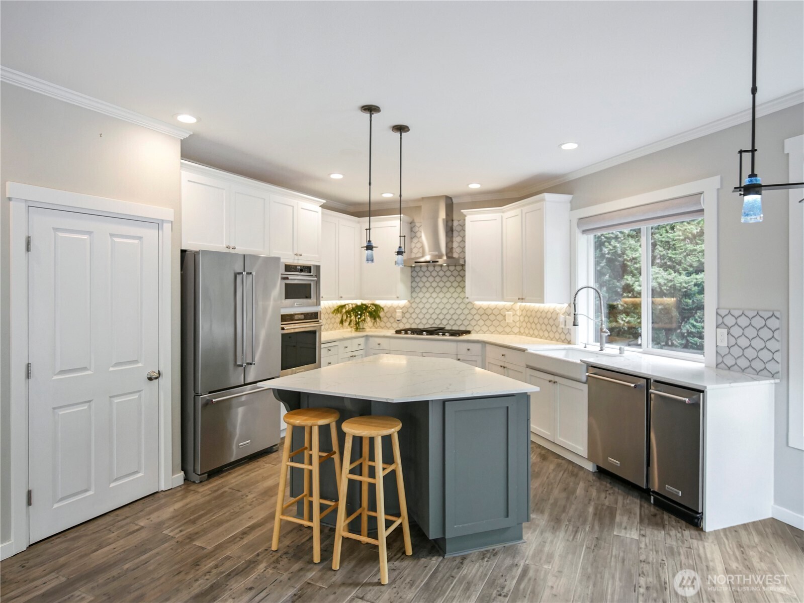3819 216th Place Southeast Bothell, WA 98021 - Photo 12 of 40