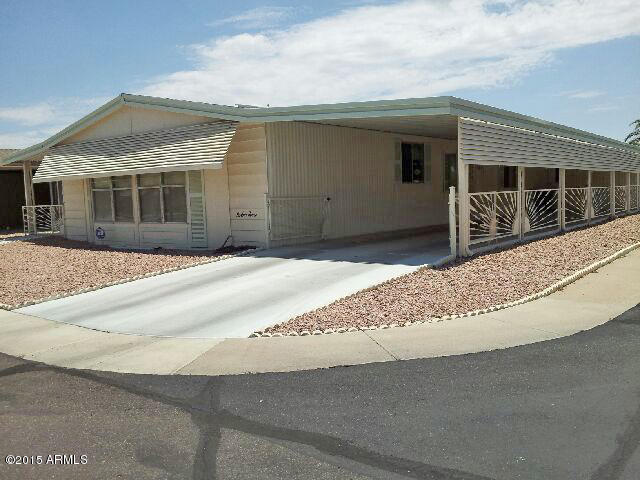 3036 East Utopia Road, Unit 46 Phoenix, AZ 85050 - Photo 2 of 12 Utopia46CornerLot