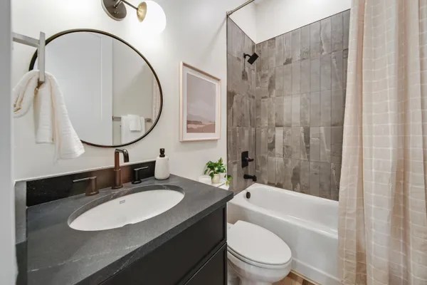 $2,495 | 1800 South Holtzclaw Avenue, Unit 1861 ZETA WAY, Chattanooga, TN 37404