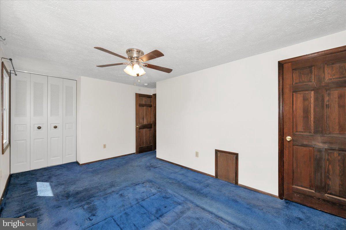 24224 Newbury Road Gaithersburg, MD 20882 - Photo 29 of 63 Primary Bedroom