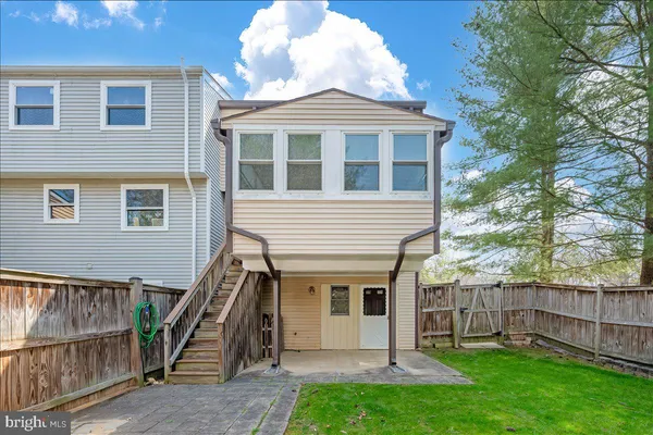 $424,900 | 24224 Newbury Road, Gaithersburg, MD 20882