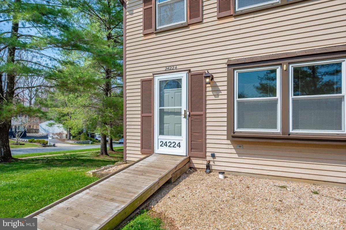 24224 Newbury Road Gaithersburg, MD 20882 - Photo 56 of 63 Handicap Accessible Ramp