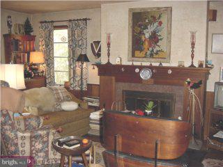 2395 Mole Road Secane, PA 19018 - Photo 3 of 6 Gallery Image 3