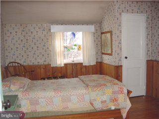 2395 Mole Road Secane, PA 19018 - Photo 4 of 6 Gallery Image 4