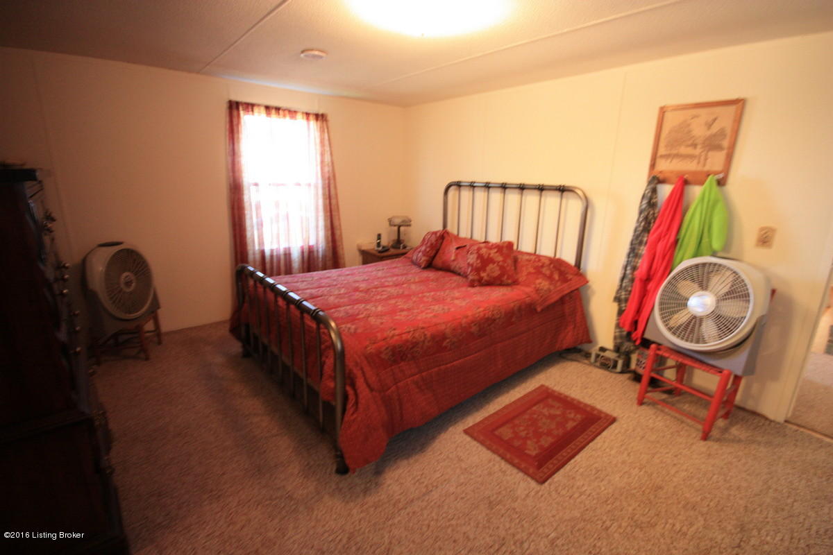 2738 Charlie Kiper Road Leitchfield, KY 42754 - Photo 8 of 23 Kiper Rd4